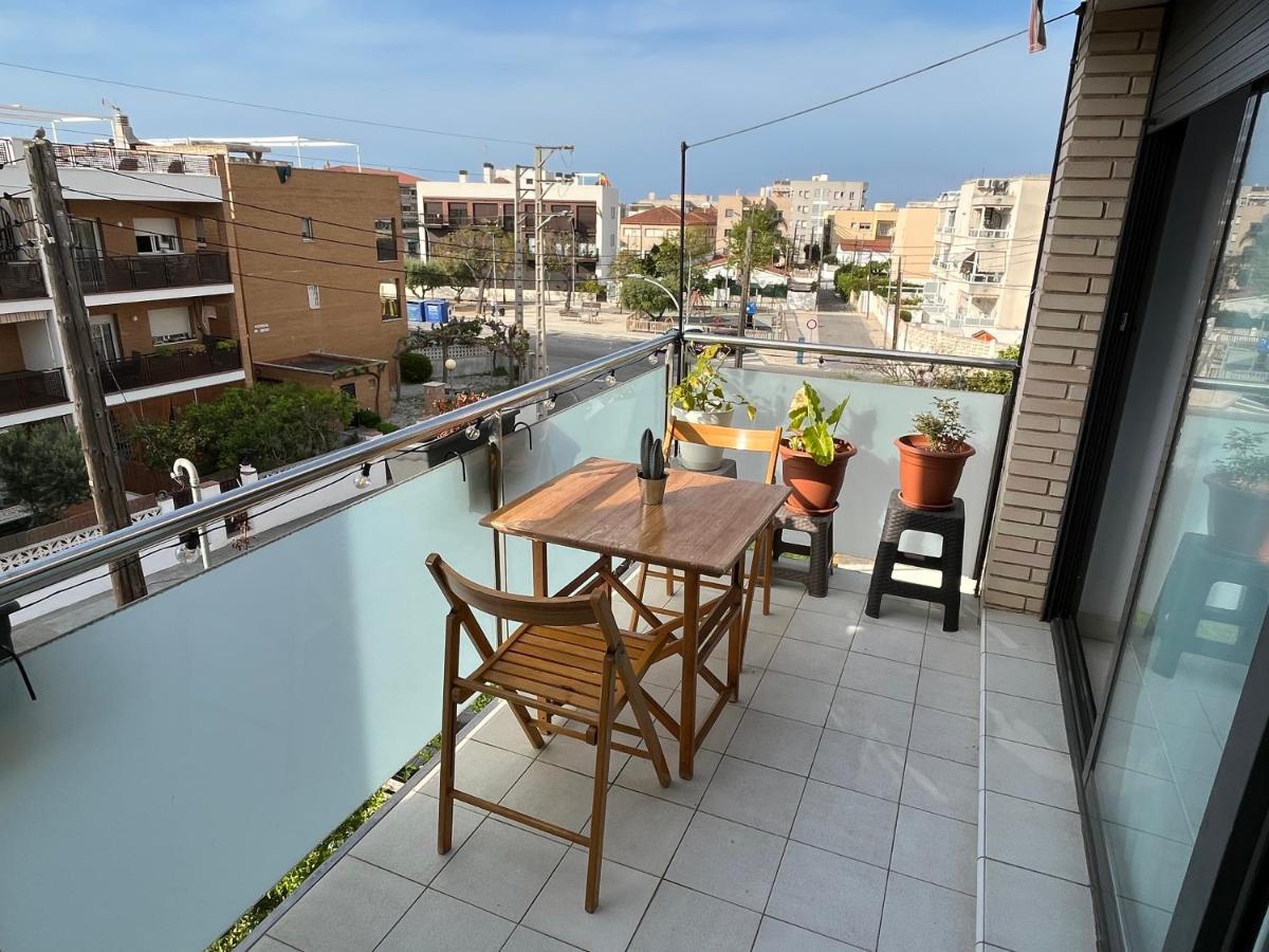 Apartmán Atico En Cubelles Playa Exteriér fotografie